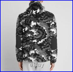 BRAND NEW The Northface Psychedelic Camo Campshire Pullover Hoodie Size L