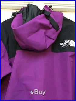 Mens The North Face 1990 Mountain Gore Tex Hooded Jacket Phlox Purple (L)