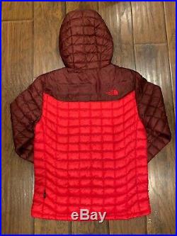 NWT Men's The North Face Thermoball Hoodie Full Zip Jacket Sequoia Red Medium