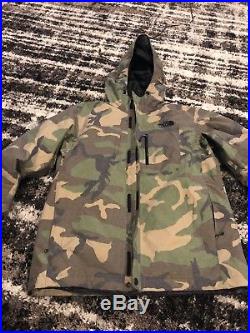 New The North Face Jacket Triclimate Hoodie Puffer Camo Medium GTX Apex Clement