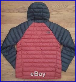 New The North Face Mens Trevail Hoodie 800 down Jacket Sequoia Red Medium nwt