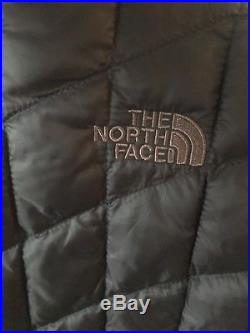 New Womens North Face Thermoball Hoodie Poncho Coat Jacket Deep Garnet Black XS