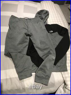 North Face Mens Tracksuit Joggers And Hoody In Light Grey. Mittelegi Tracksuit
