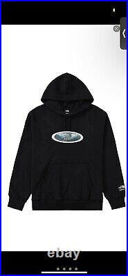 Supreme The North Face Lenticular Mountains Hoodie Black Size MEDIUM NWT