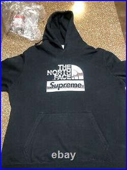 Supreme x The North Face Metallic Box Logo Hoodie Sweater Large