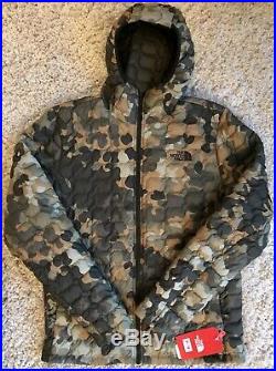 THE NORTH FACE Men's Thermoball Hoodie Camo Jacket M. Taupe Green Macrofleck NWT