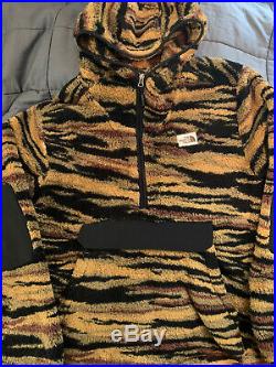 The North Face Campshire Fleece Pullover Hoodie Men's Tiger Camo SZ L