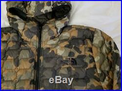 The North Face Men's 2019 Thermoball Hoodie Jacket Medium Camo Print MSRP $220