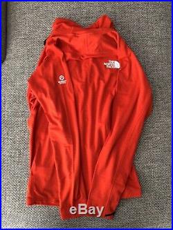 The North Face Men's L2 Power Grid LT Summit Series Hoodie Fiery Red Size Large