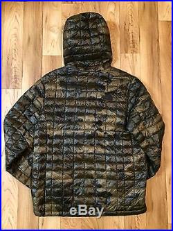 The North Face Men's ThermoBall Hoodie Medium CAMO