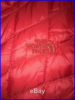 The North Face Red Thermoball Parka II Insulated Hoodie Full Zip Coat Jacket M