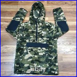 The North Face (SMALL) Camo Campshire Sherpa Fleece Pullover Hoodie