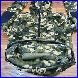 The North Face (SMALL) Camo Campshire Sherpa Fleece Pullover Hoodie