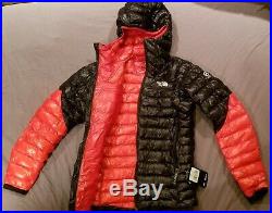 The North Face Summit L3 Hoodie 800 Goose Down Jacket Black / Red Small NWT Men