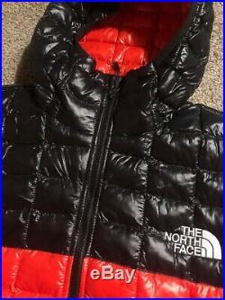 The North Face Thermoball Hoodie BRAND NEW Mens Small Red