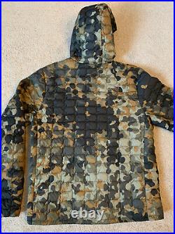 The North Face Thermoball Hoodie Puffer Jacket Camo Mens Large Insulated